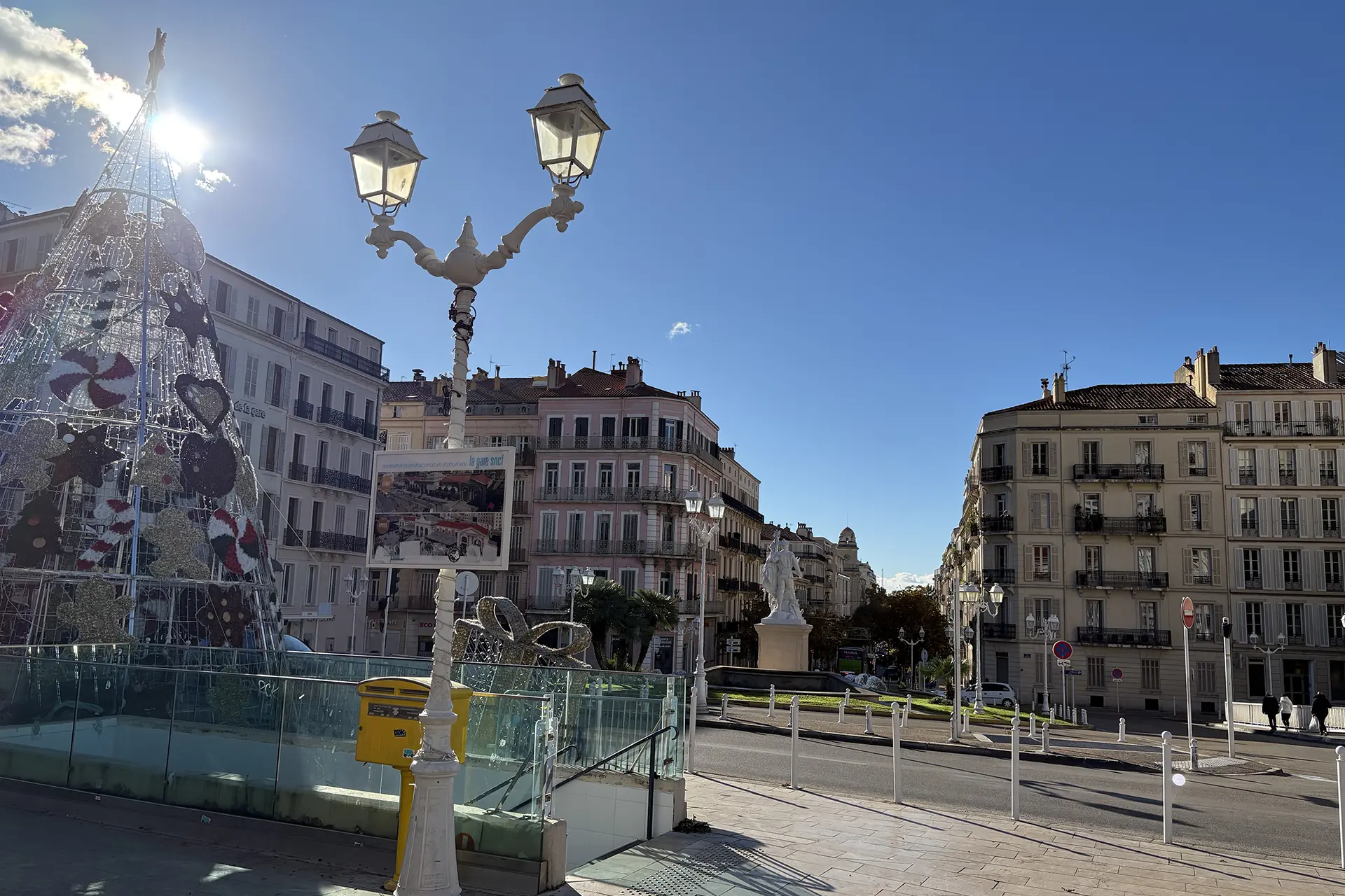 Thérapie manuelle lombo-sacrée au sein du groupe EMEIS Thérapie manuelle lombo-sacrée au sein du groupe EMEIS